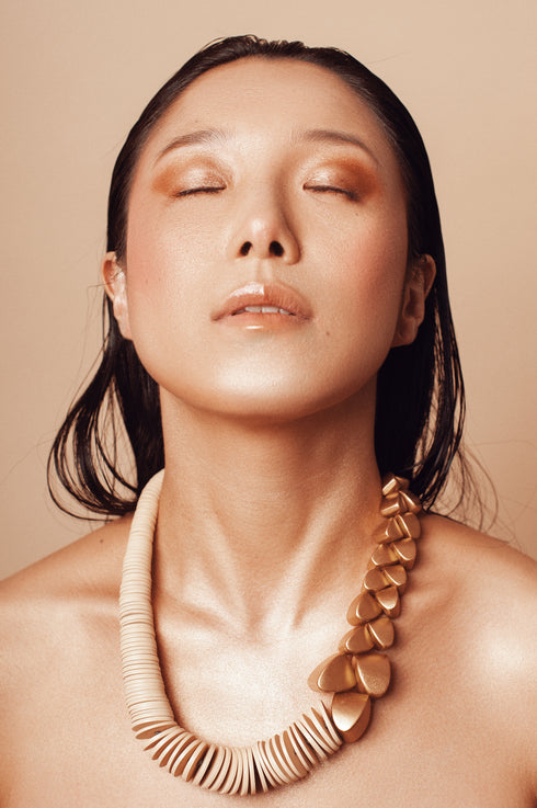 Teardrop shaped necklace Liron