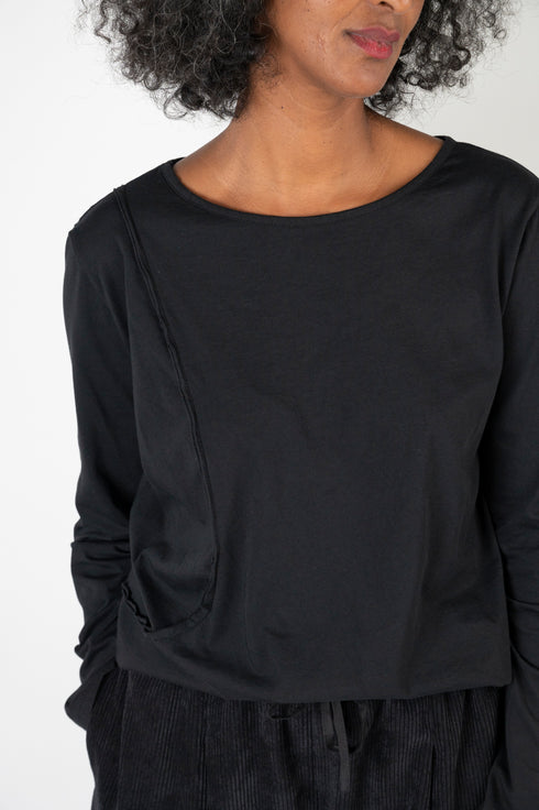 Long sleeve with seam detail