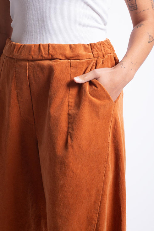 Casual corduroy pants Rowan