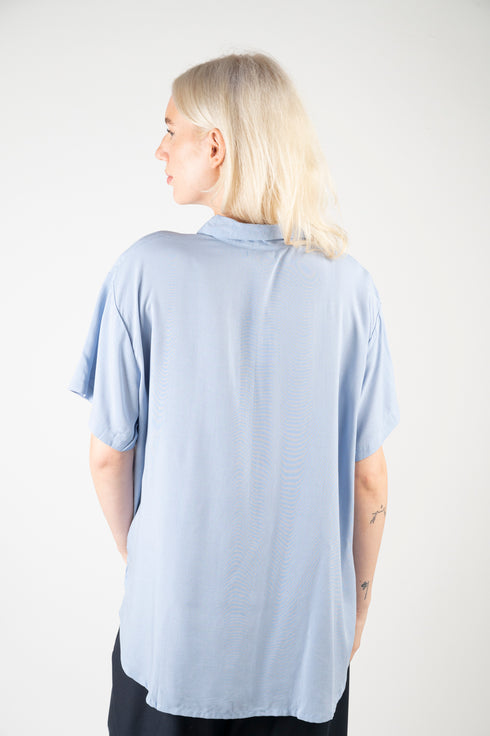 Freya short-sleeved blouse