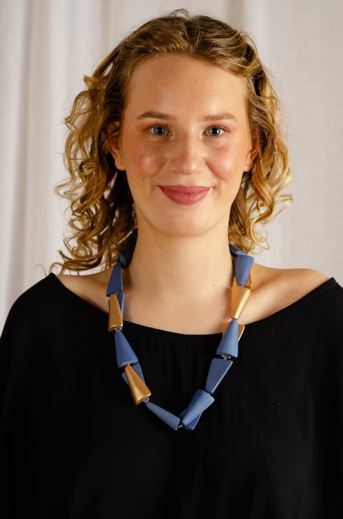 Mayari geometric necklace