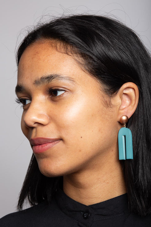 Orecchini corti sospesi Minu