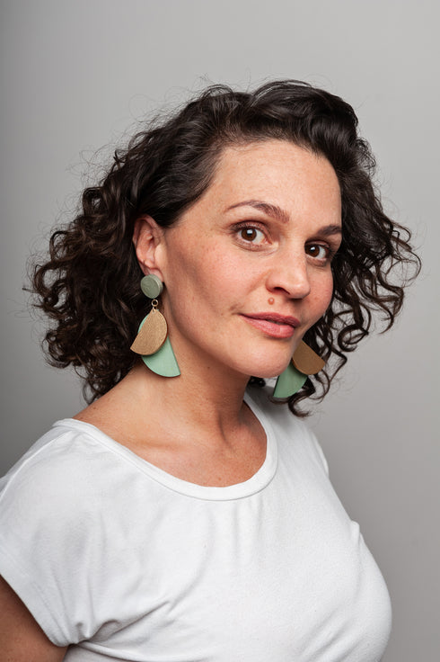 Geometrische, hängende Ohrringe Fiamma