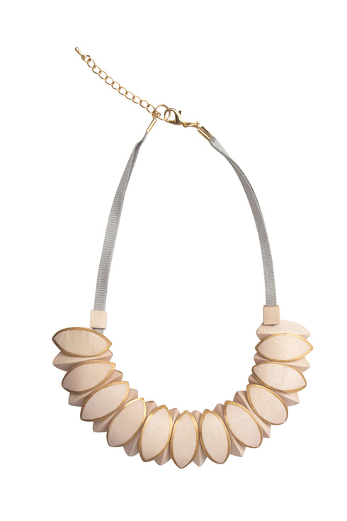 Elegant necklace Sadie