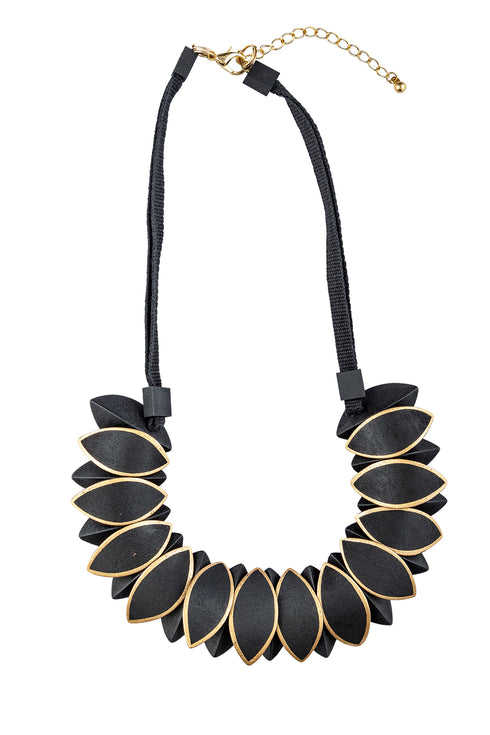 Elegant necklace Sadie