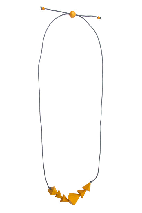 Verstellbare Kette mit geometrischen Elementen