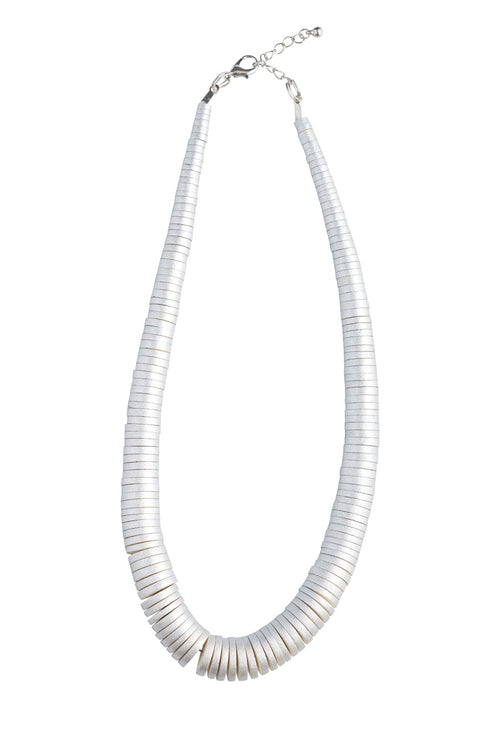 Elegante Kette Gabrielle in Metallictönen