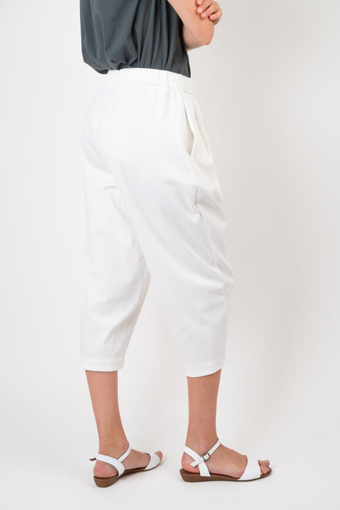 Hose mit Bundfalten vorn