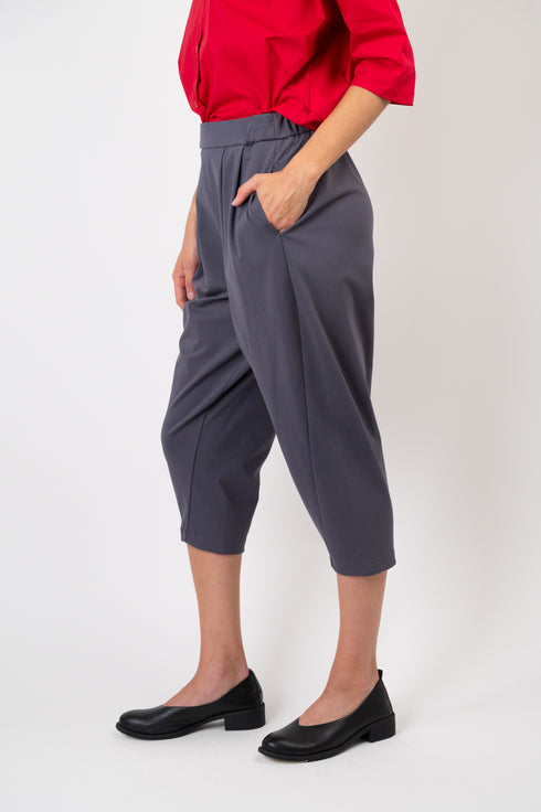 Hose mit Bundfalten vorn