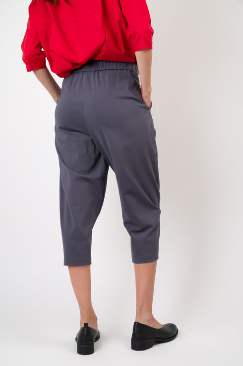 Hose mit Bundfalten vorn