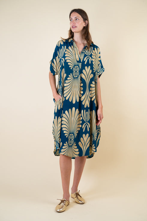 Y Perché vestire Estefania