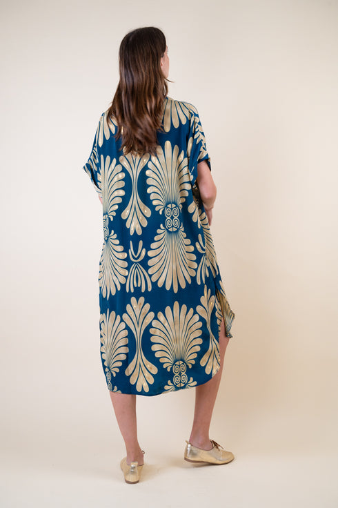 Y Perché vestire Estefania