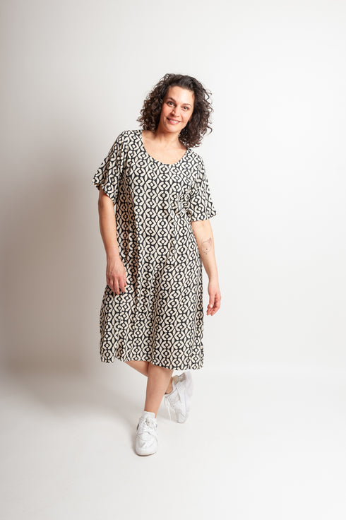 Short sleeve lightweight silk dress Saira