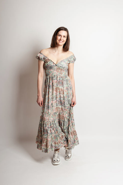 Paisleygemustertes Offshoulderkleid Kala