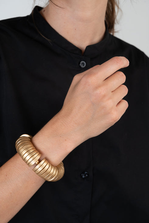 Modernes Statement Armband