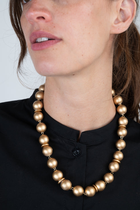 Kette mit runden Perlen