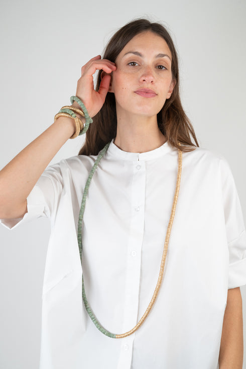 Long wooden chain Rory