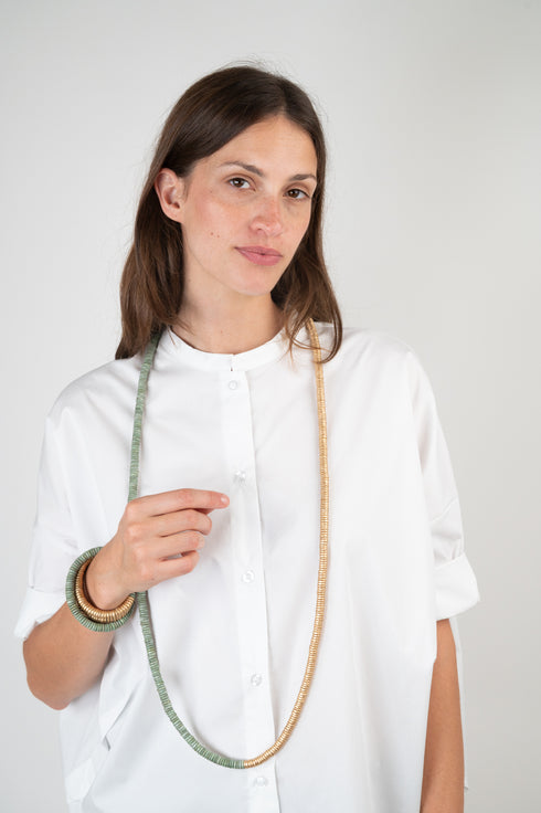 Long wooden chain Rory