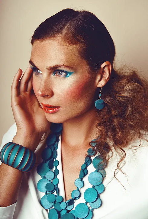 Playful hanging earrings Fiorella